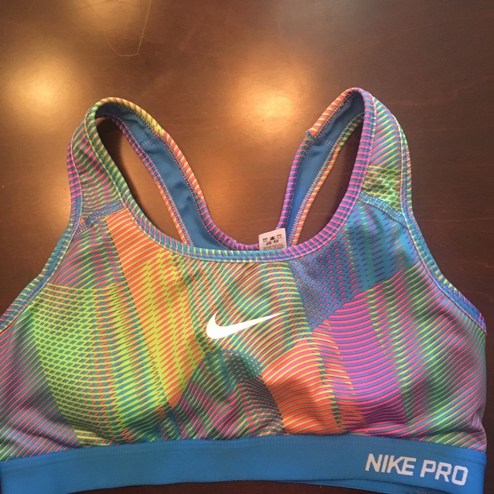 Nike Pro Sports Bra